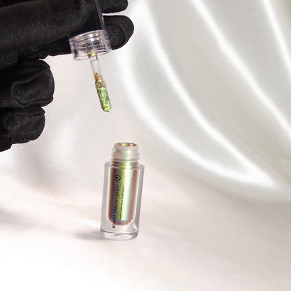 Liquid chameleon eyeshadow